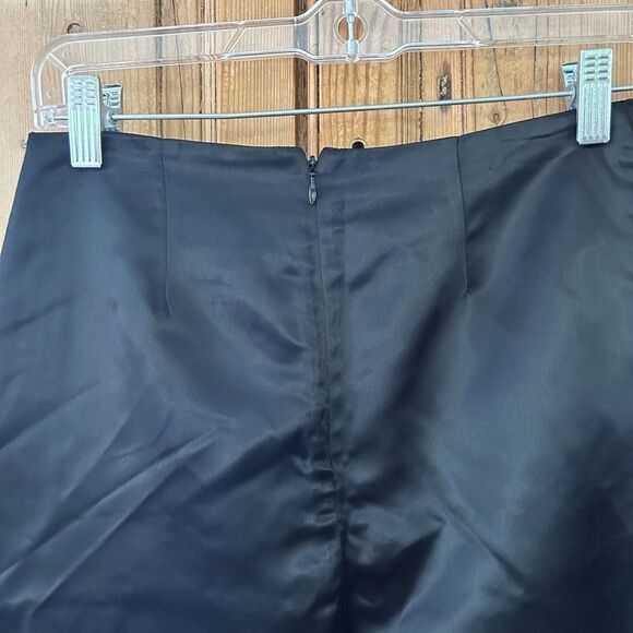 Women's Mica 2 Floral Embroidered Skirt Black‎ White Fringe Satin - Picture 8 of 9